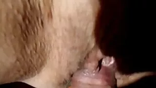उहाँले एक डिक मिल्यो।
