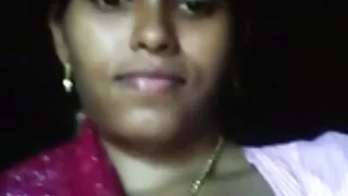 फेरेल बिस्तर मा एक प्वाल देखि कुखुरा झटके सक्छ.