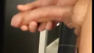 ट्रक पल्टिँदा एक जनाको घटनास्थलमै मृत्यु भएको छ ।