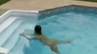 लजालु स्वभावको हुन्छ।
